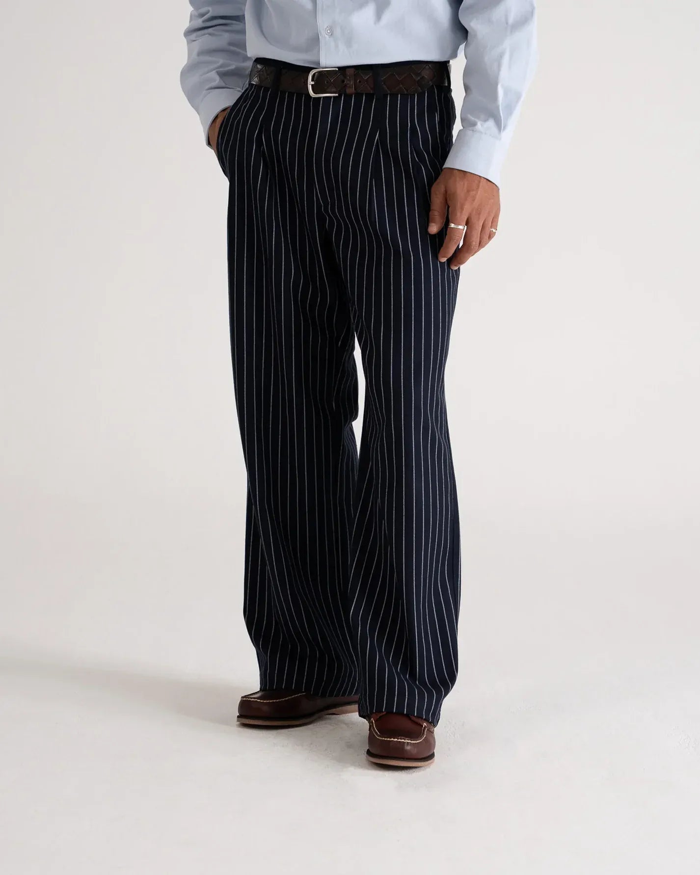 Pinstripe pleated pants 1