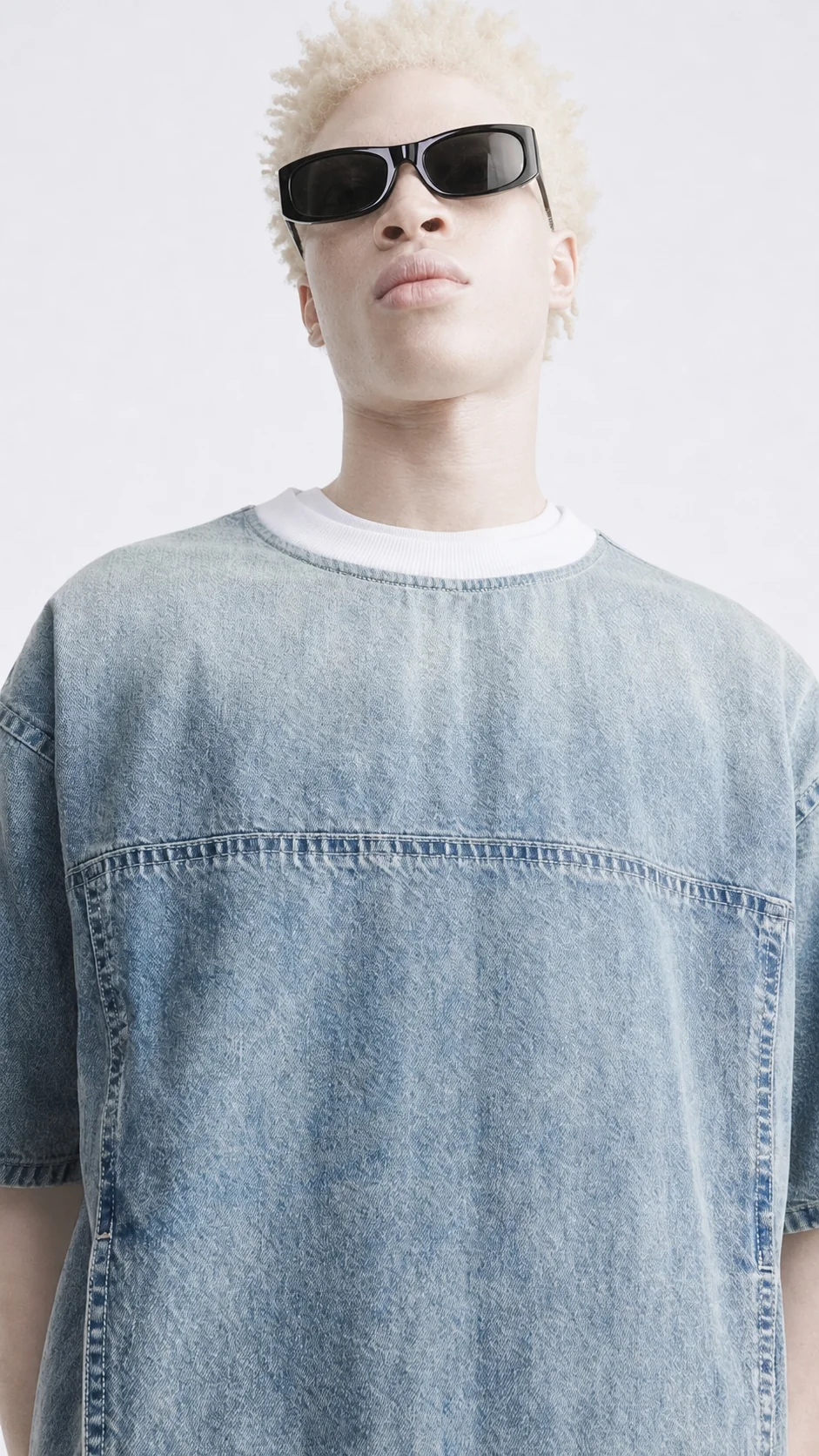 Denim T-shirt .