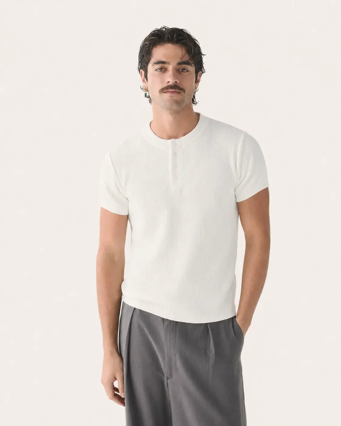 SORT SLEEVE HENLY 2