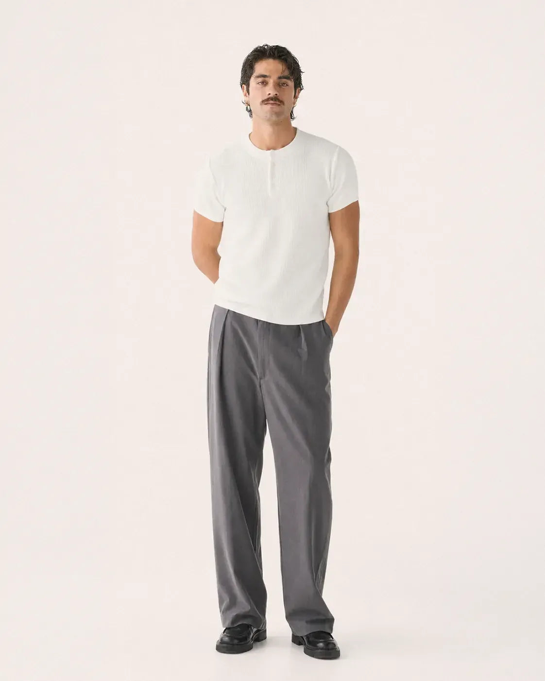 SORT SLEEVE HENLY 2